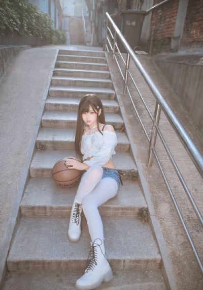 一代女皇艳史理论片_BD英语免费在线观看