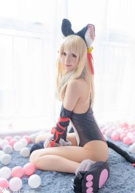 年轻的子6HD中文女寅员_蓝光BD在线观看